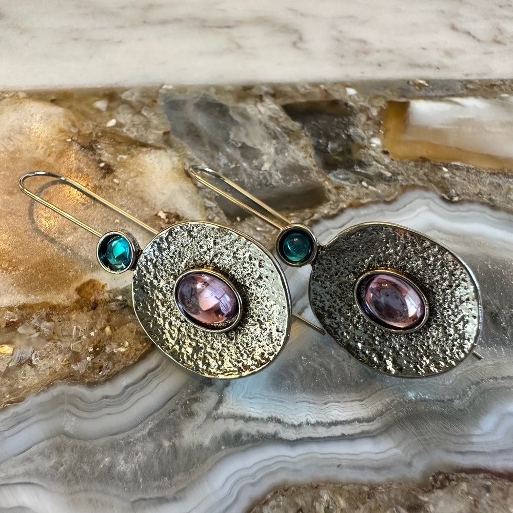 3174 Artisan Silver and Purple Oval Earrings